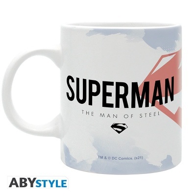 Caneca branca com texto preto e símbolo do Superman