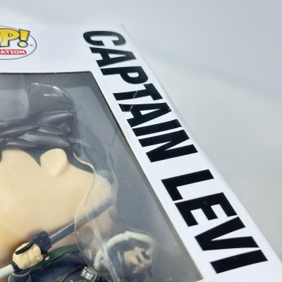Figura de ação Captain America em embalagem branca com janela transparente