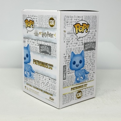 Caixa Funko Pop número 130 com figura Patronus Remus Lupin azul de Harry Potter