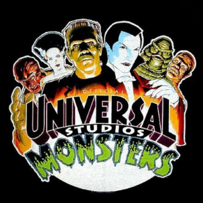 Camiseta preta com estampa dos monstros da Universal Studios