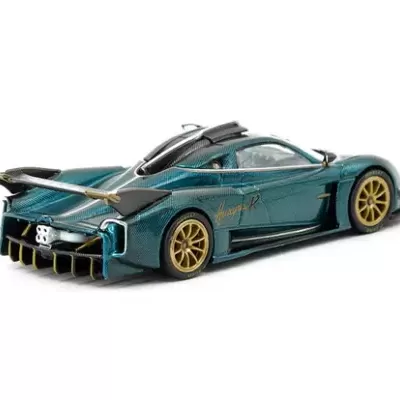 Miniatura de carro desportivo azul metálico com asa traseira e jantes douradas