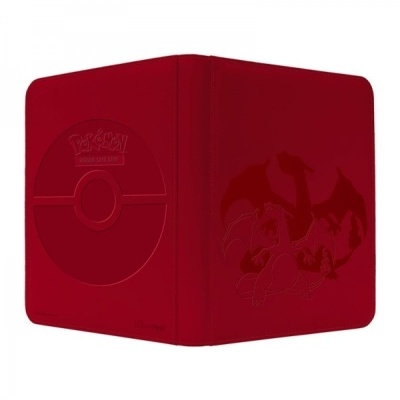 Capa vermelha com relevo de Pokébola e silhueta de Charizard para cartas de jogo Pokémon.