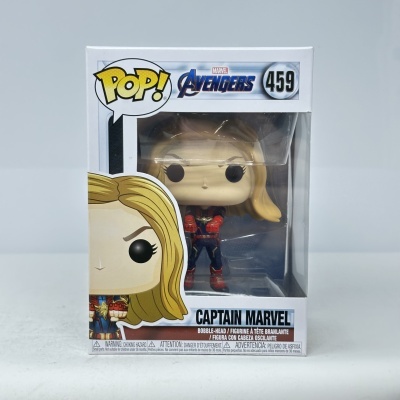 Figura Funko Pop! Captain Marvel na caixa