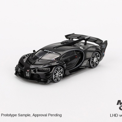 Miniatura de carro Bugatti preto com número 16 e detalhes visíveis