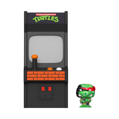 Figura colecionável verde e vermelho de tartaruga ninja ao lado de arcade preto com detalhes laranja e texto Teenage Mutant Ninja Turtles