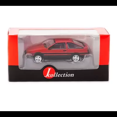 Miniatura de automóvel vermelho em embalagem J collection
