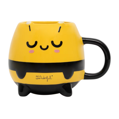 Caneca amarela e preta com rosto sorridente e texto mr. wonderful