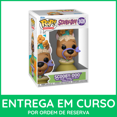 Figura Funko Pop Scooby-Doo número 2439 com laço roxo e flores laranjas