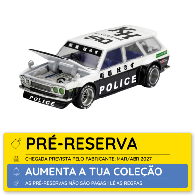 Miniatura de carro polícia branco e preto com capô aberto mostrando motor