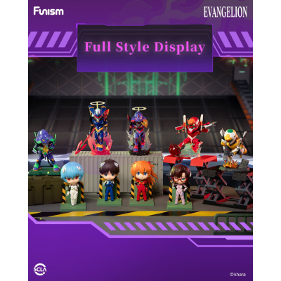 Figuras de ação chibi e mechas de Evangelion em exposição com fundo futurista e texto Full Style Display.