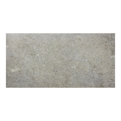 Azulejo cinza com textura que imita pedra natural