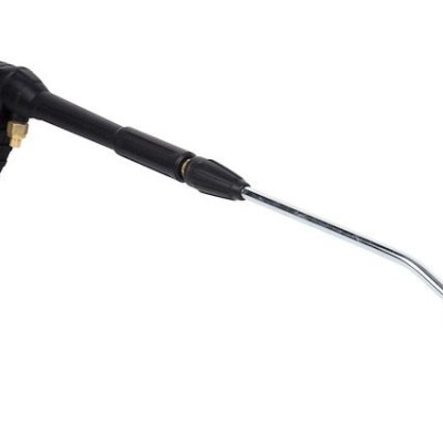 Arma de alta pressão para lavagem com punho preto e vermelho e tubo metálico