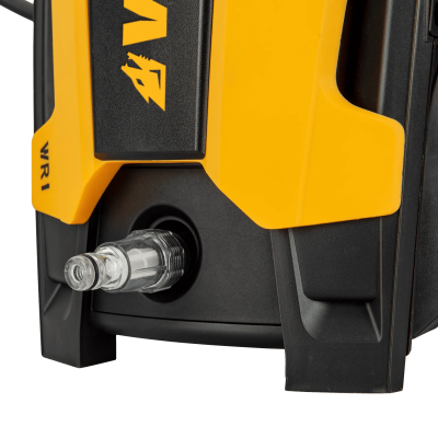 Parte inferior de máquina amarela e preta com conexão transparente e texto WR1