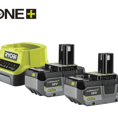 Carregador e duas baterias Ryobi ONE+ Lithium+ 18V 4.0 Ah em fundo branco