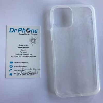 Capa transparente para smartphone ao lado de cartão de visita da Dr Phone em fundo branco.