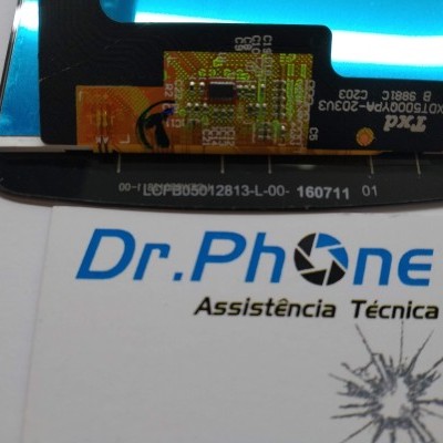 Componente eletrónico com circuitos e cartão Dr.Phone Assistência Técnica