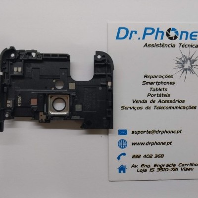 Peça plástica preta e cartão de visita da Dr.Phone com contactos e serviços