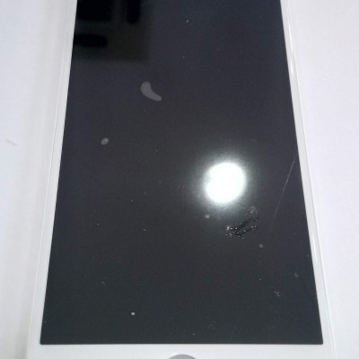 Ecrã frontal branco de smartphone com botão home e conector flex