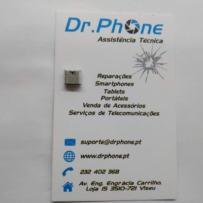 Cartão de visita Dr. Phone Assistência Técnica com peça metálica quadrada em cima