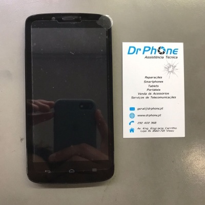 Smartphone preto com ecrã táctil ao lado de cartão de visita da assistência técnica Dr Phone