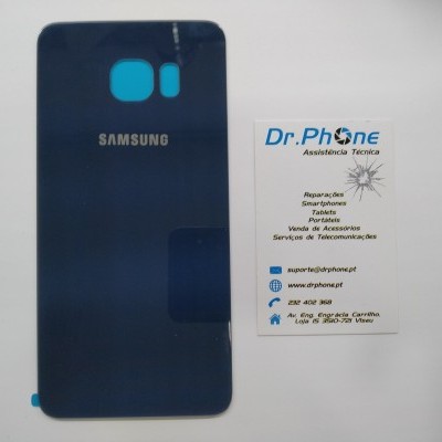 Capa protetora azul escura Samsung ao lado de cartão de visita de assistência técnica Dr.PHONE