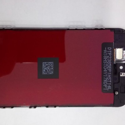 Ecrã de smartphone preto e vermelho com código QR e texto branco