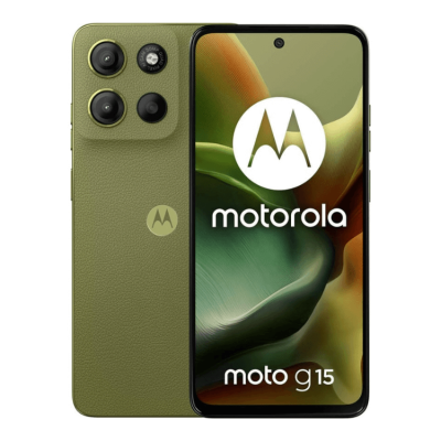 Smartphone Motorola moto g15 verde com ecrã ligado e traseira com câmaras