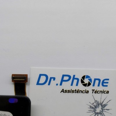 Placa com texto Dr.Phone Assistência Técnica e padrão de vidro partido
