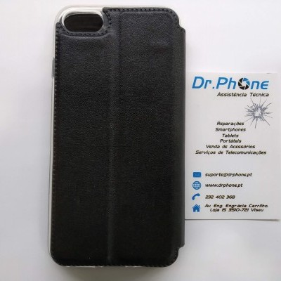 Capa preta de smartphone com cartão de visita da Dr.Phone próximo