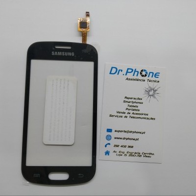 Ecrã tátil preto Samsung ao lado de cartão de visita Dr.Phone sobre superfície branca