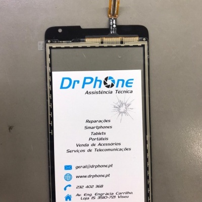 Ecrã tátil de smartphone preto com cartão da empresa Dr Phone e vidro partido