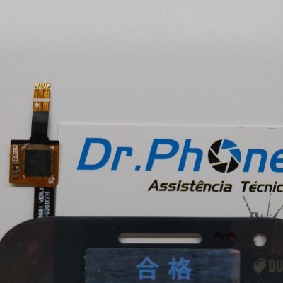 Módulo flexível eletrônico sobre cartão Dr.Phone e ecrã de telemóvel