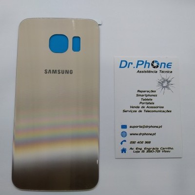 Painel traseiro dourado Samsung ao lado de cartão de visita Dr.Phone