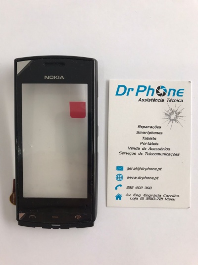 Ecrã frontal preto de telemóvel Nokia com cartão de assistência técnica Dr Phone