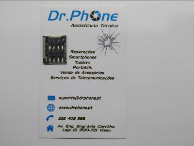 Cartão de visita de assistência técnica Dr.Phone com texto e slot SIM colado.
