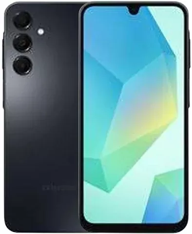 Smartphone preto com três câmaras na traseira e ecrã com entalhe em gota