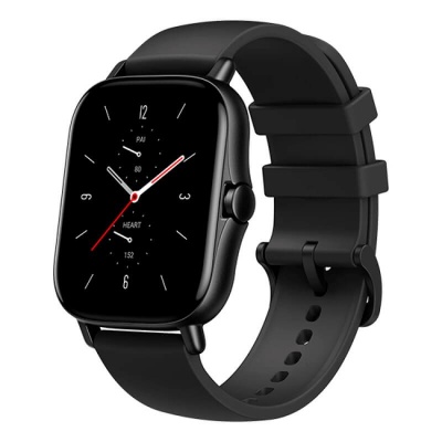 Relógio inteligente preto com ecrã retangular e bracelete preta