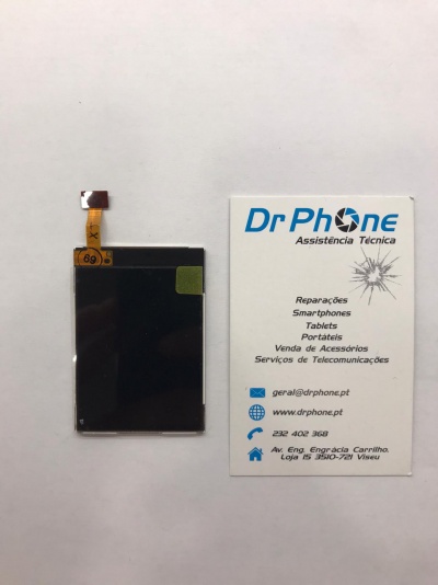 Ecrã LCD preto de smartphone ao lado de cartão de visita da empresa Dr Phone.