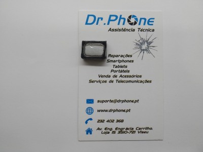 Cartão de visita da empresa Dr.Phone Assistência Técnica com peça preta retangular em cima