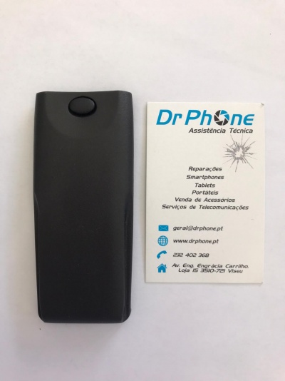 Telemóvel preto com cartão de visita Dr Phone