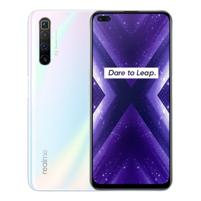 Smartphone Realme branco perolado com ecrã e texto Dare to Leap.