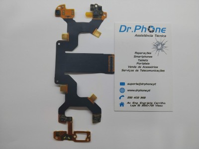 Flex cable preto com conectores dourados e cartão de visita da assistência técnica Dr.Phone