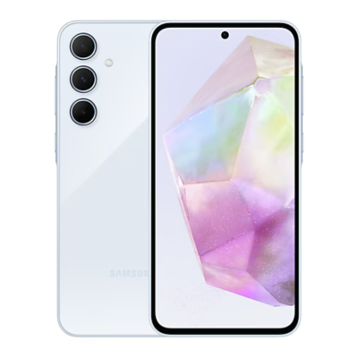 Smartphone Samsung branco com três câmaras traseiras e ecrã frontal amplo