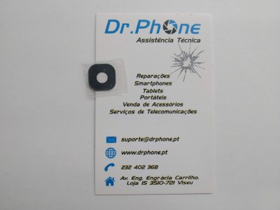 Cartão de assistência técnica Dr.Phone com serviços listados e pequena peça preta