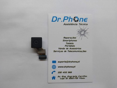 Pequena câmara negra com cartão de visita da Dr.Phone