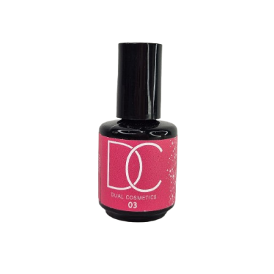 Frasco de verniz para unhas preto com etiqueta vermelha