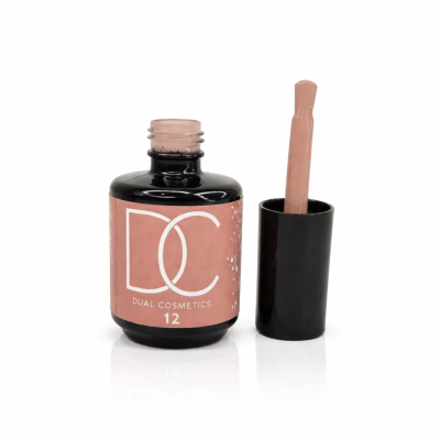 Frasco de verniz de unhas negro com rótulo rosa Dual Cosmetics 12 e aplicador com verniz nude