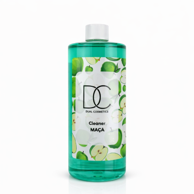 Frasco plástico azul com rótulo de maçãs e tampa branca