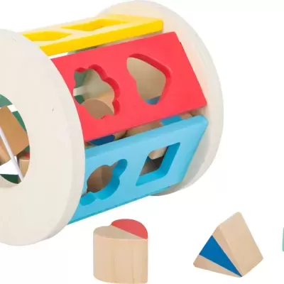 Brinquedo infantil de madeira com formas geométricas coloridas para encaixe