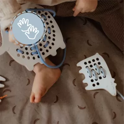 O&#x20;Urso&#x20;-&#x20;&#x20;Brinquedo&#x20;Pequeno&#x20;para&#x20;Enla&#x00E7;ar